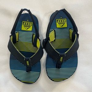 Kids' Little Ahi Flip Flop Size 9 Toddler